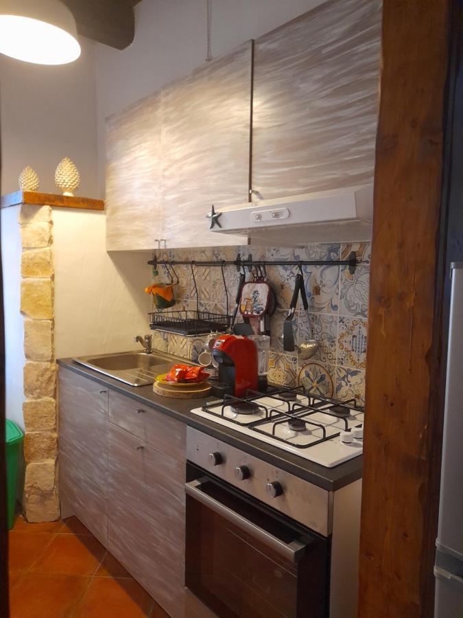 La Casetta Di Tina Marzamemi Buitenkant foto